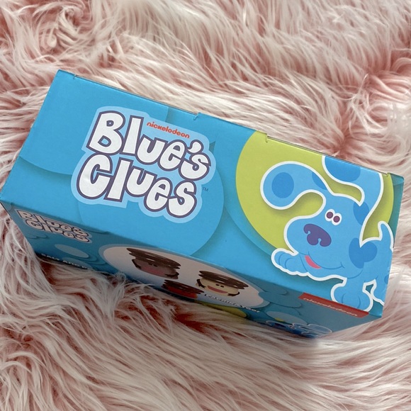 BNWT!✨EXCLUSIVE✨Nickelodeon Blue’s Clues Mr. Salt, Mrs. Pepper,& Paprika Shakers - Picture 6 of 9